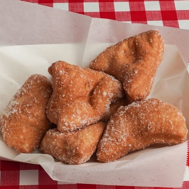 Pizza Fritta (Fried Dough).
