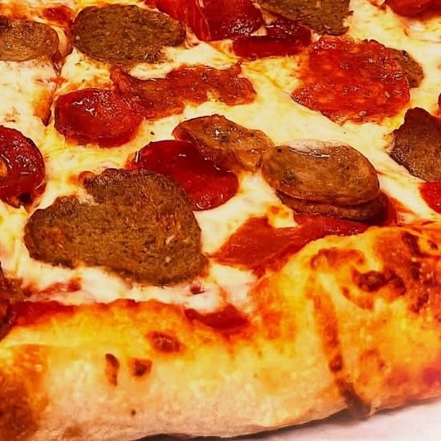 Regular Slice Goombah.